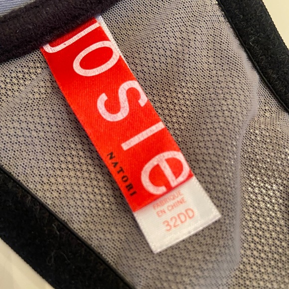 Josie womens Black Mesh tank top Bra front closure size 32DD excellent condition - Picture 6 of 7